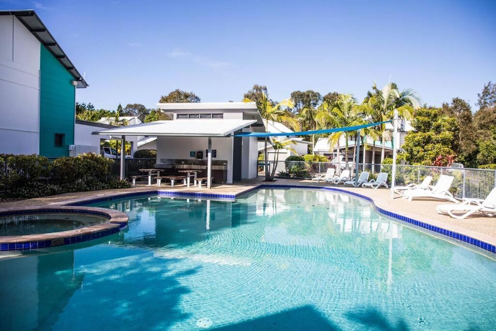 Sun Drenched Unit In Noosaville Bagian luar foto