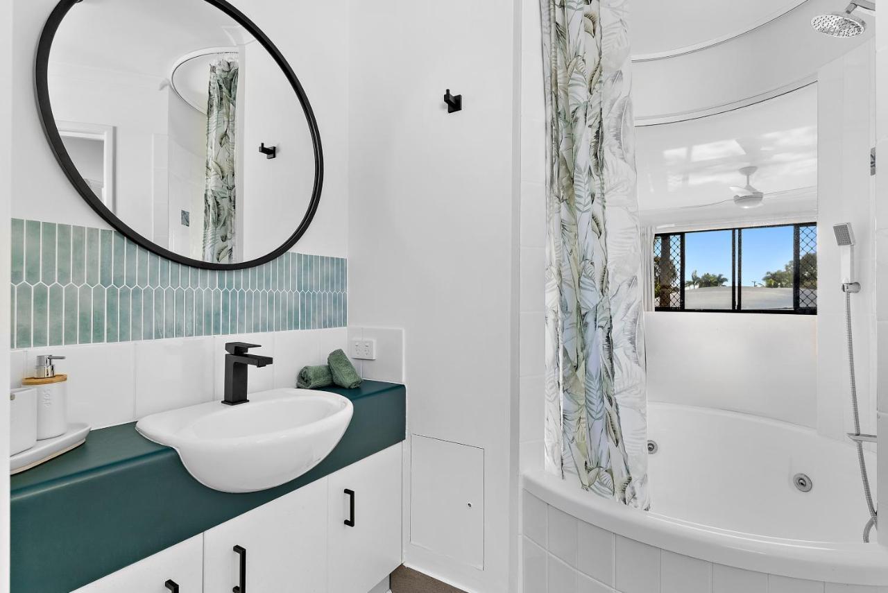 Sun Drenched Unit In Noosaville Bagian luar foto